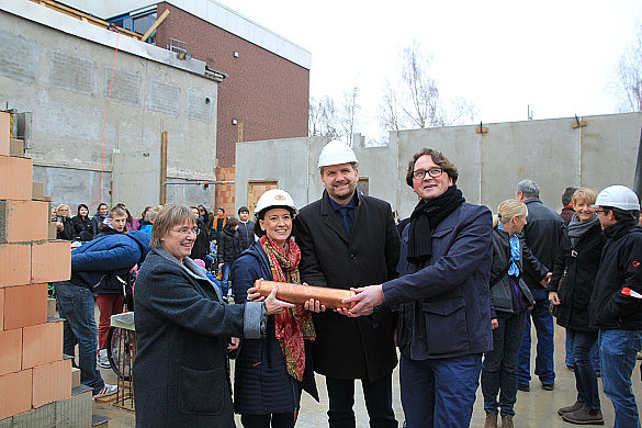 Foto von der Grundsteinlegung